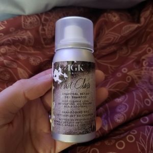 IGK First Class Charcoal Detox Dry Shampoo Mini